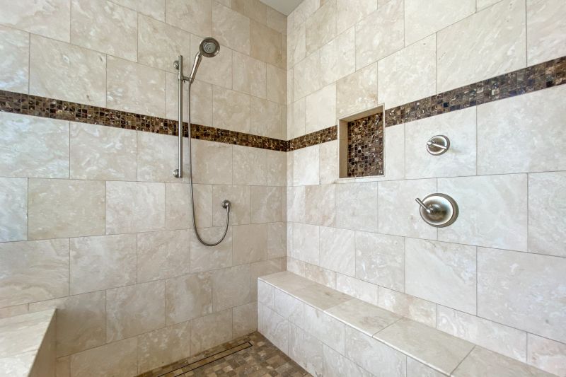 Compact Shower with Niches